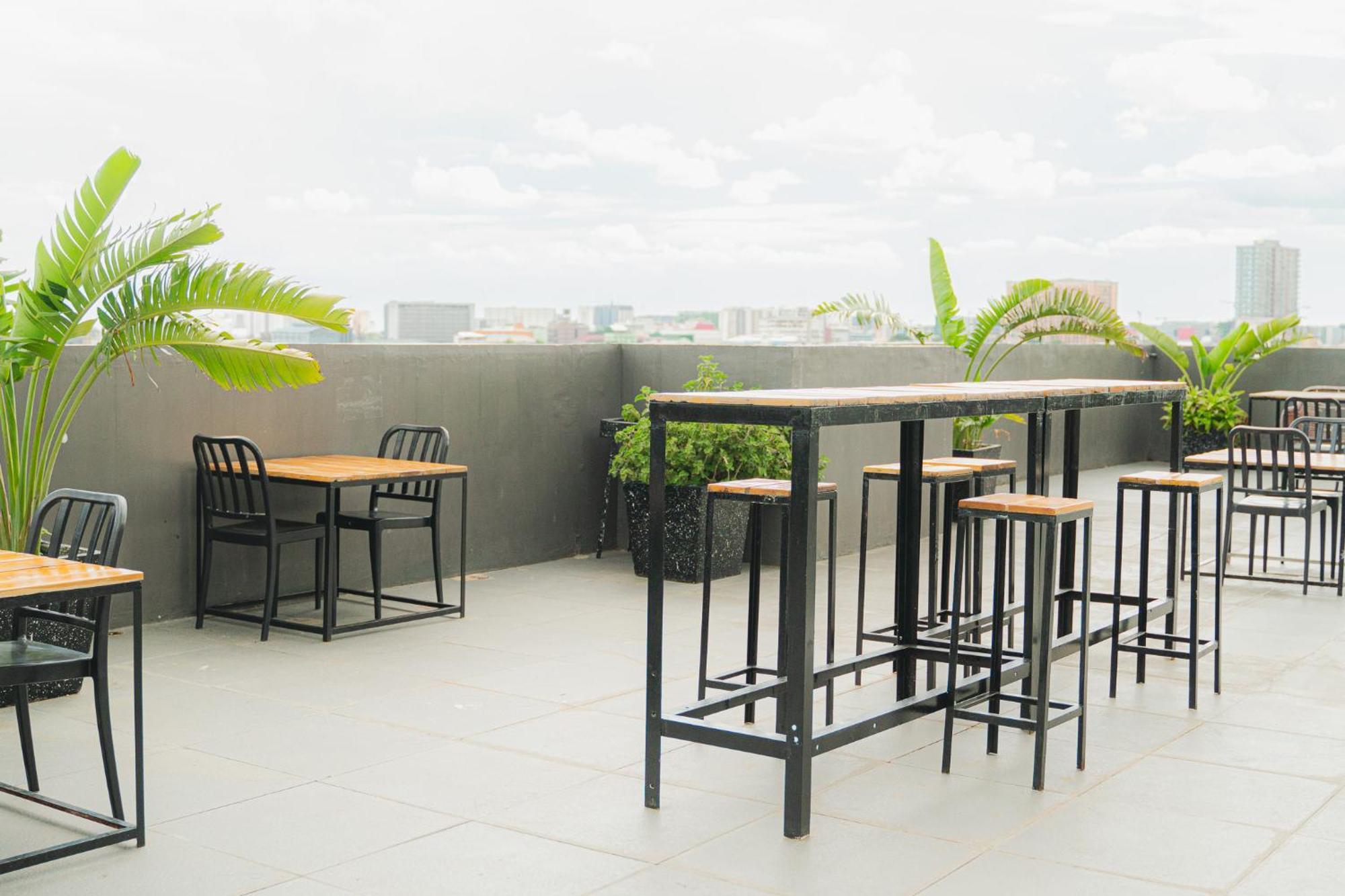 Pasay Centrale Hotel Exteriör bild